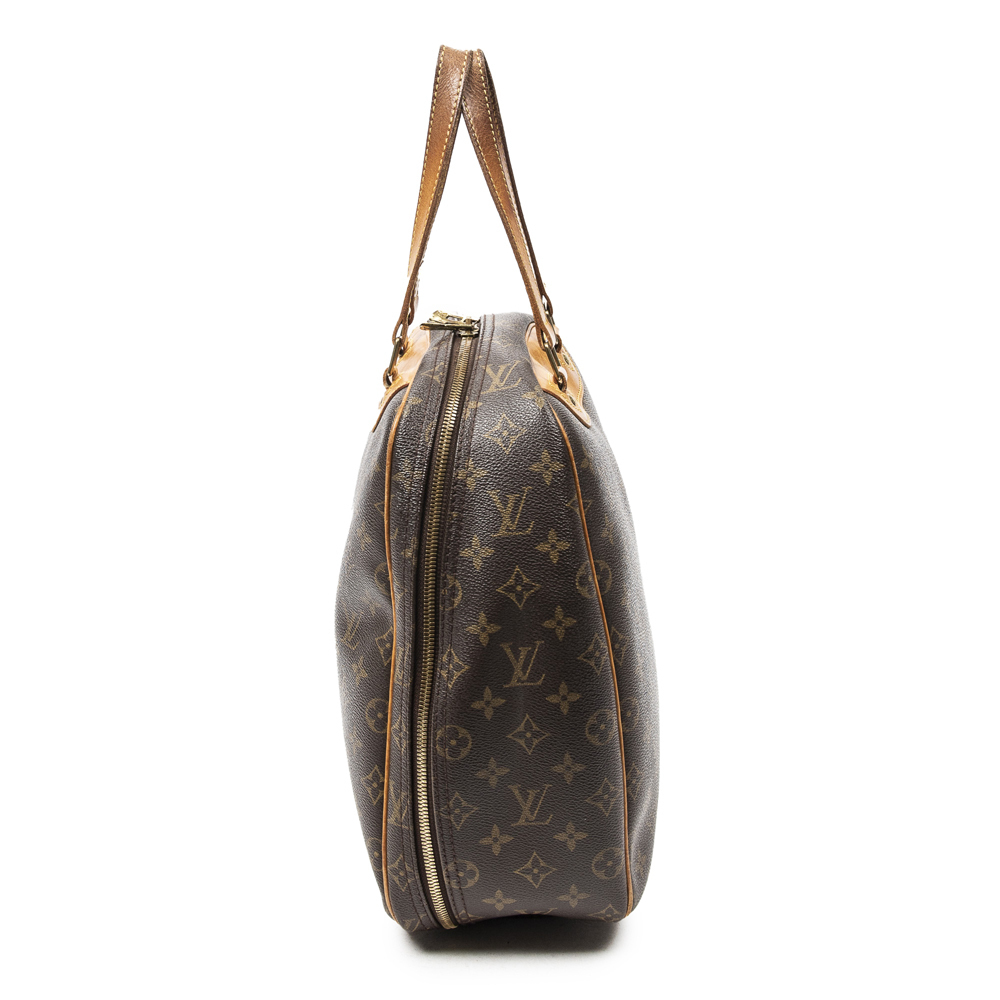 Louis Vuitton Excursion - Picture 5 of 14
